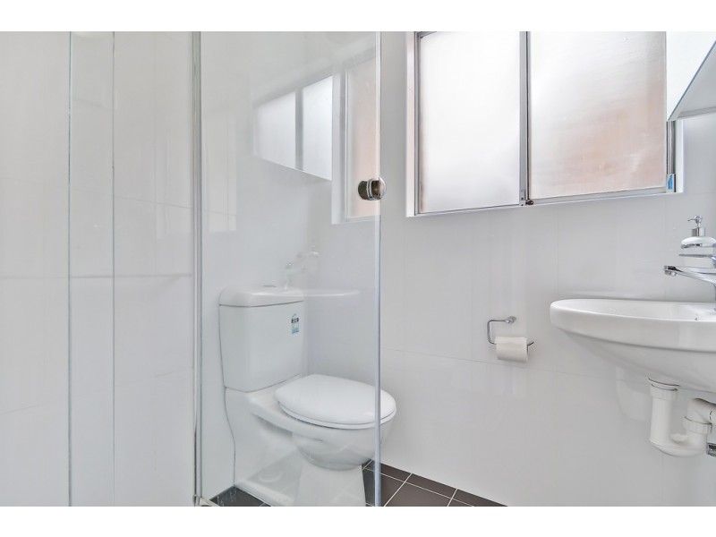 4/47 Meadow Crescent, Meadowbank NSW 2114