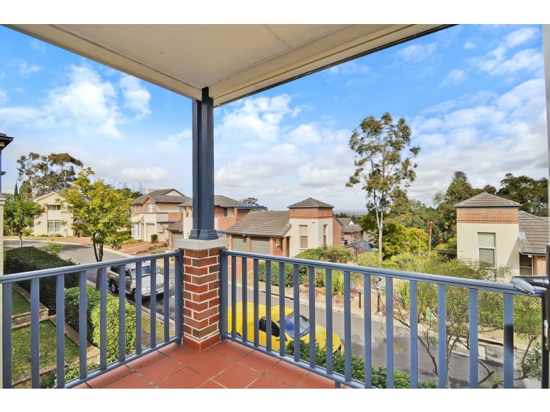 37 Hunterford Crescent, Oatlands NSW 2117