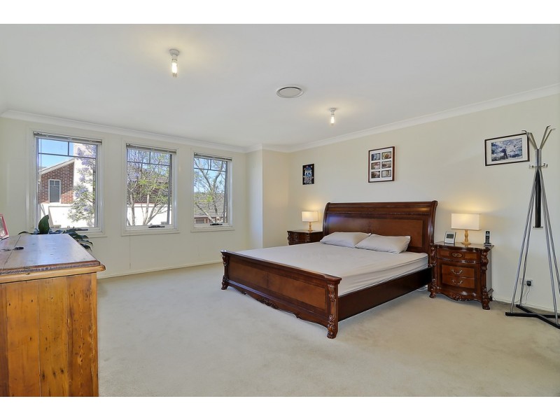 19 Governors Way, Oatlands NSW 2117