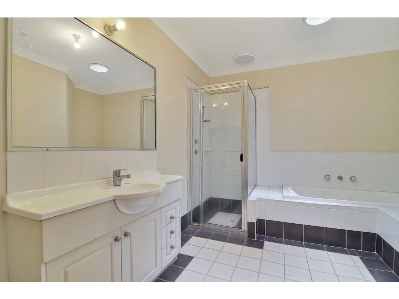 19 Governors Way, Oatlands NSW 2117