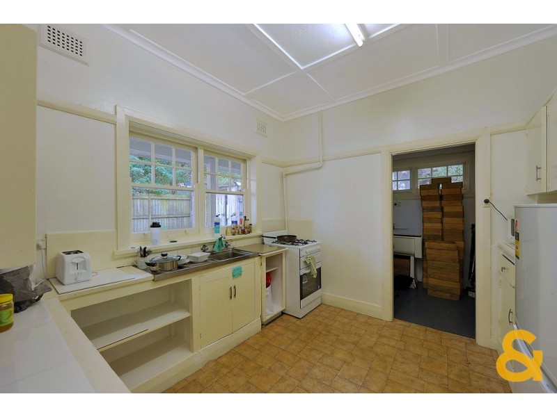 2 Priory Road, Waverton NSW 2060