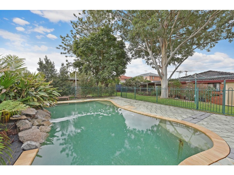 53 Palace Road, Baulkham Hills NSW 2153