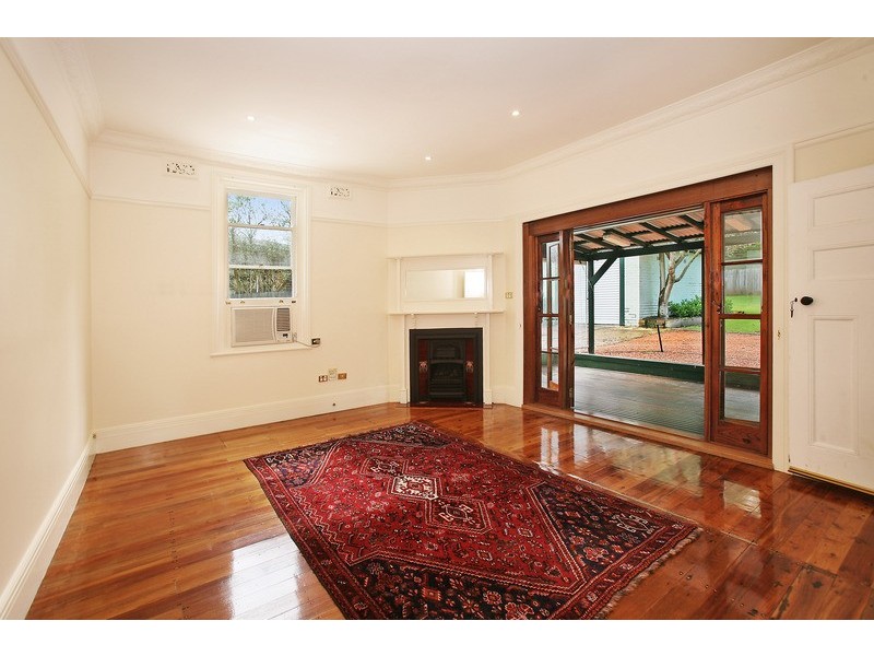 18 Rutledge Street, Eastwood NSW 2122