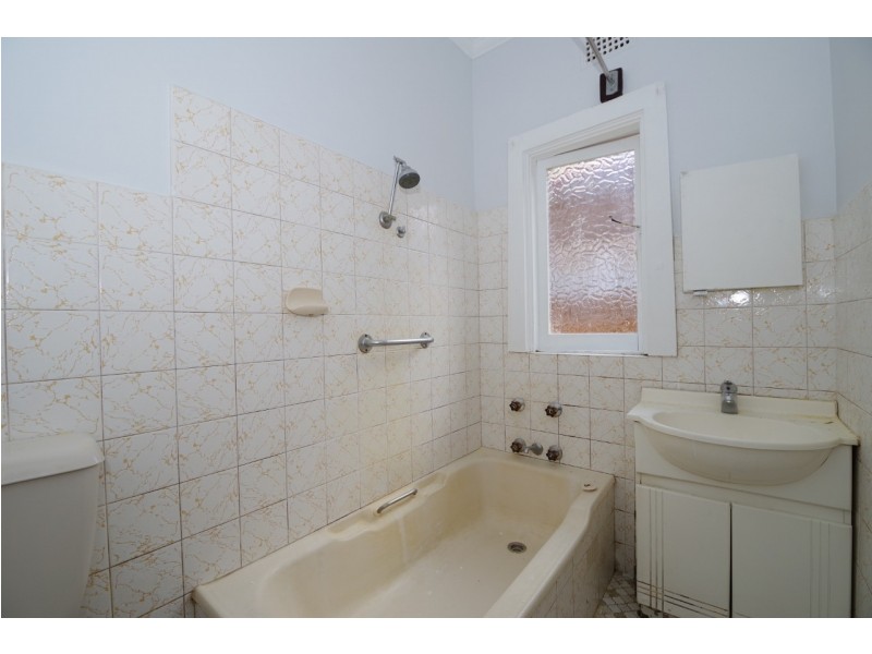 5 Richards Avenue, Eastwood NSW 2122