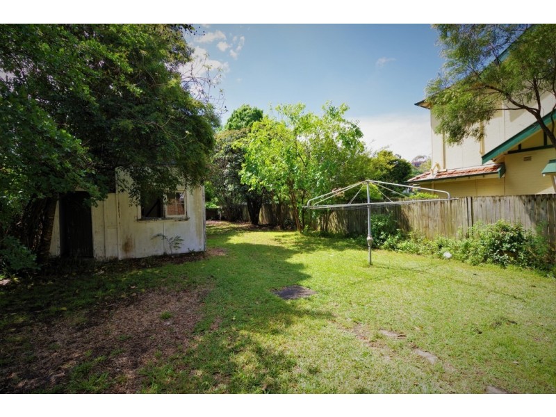 5 Richards Avenue, Eastwood NSW 2122