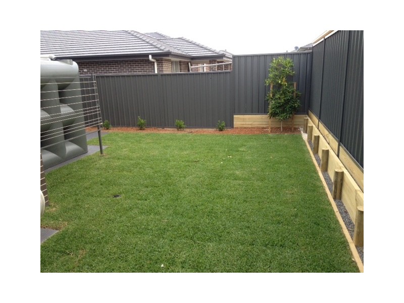 100 Glenmore Ridge Drive, Glenmore Park NSW 2745