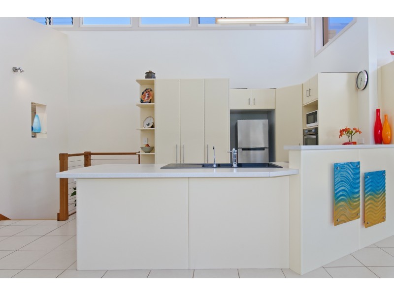 12 Home Street, Hat Head NSW 2440