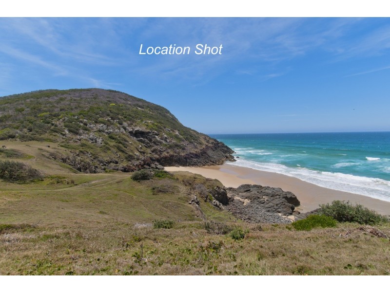 12 Home Street, Hat Head NSW 2440