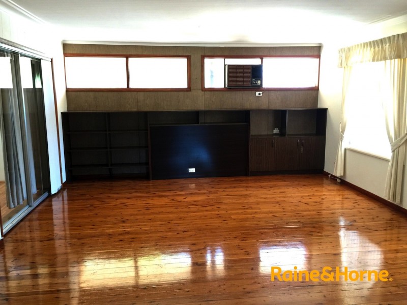 102 Tamboura Avenue, Baulkham Hills NSW 2153