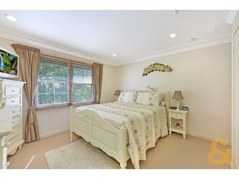 1 Tamboura Avenue, Baulkham Hills NSW 2153