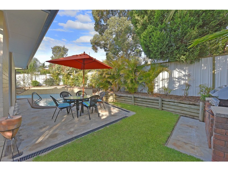 128 Merindah Rd, Baulkham Hills NSW 2153