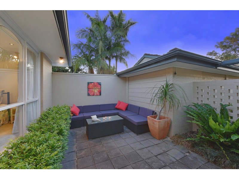 128 Merindah Rd, Baulkham Hills NSW 2153