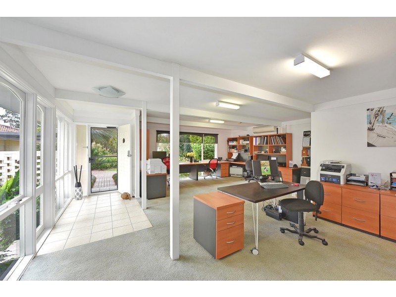 128 Merindah Rd, Baulkham Hills NSW 2153