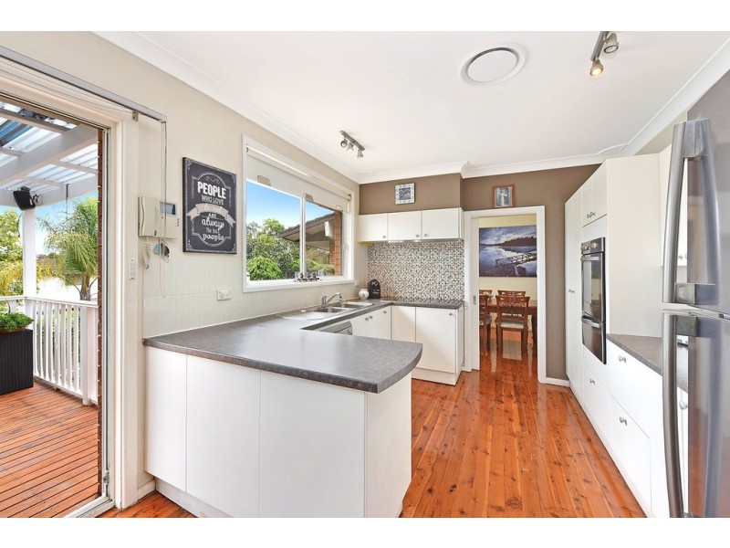 59 Merindah Rd, Baulkham Hills NSW 2153