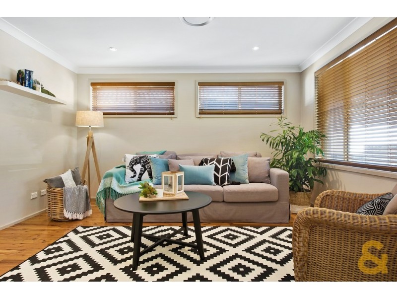 40 Glanmire Rd, Baulkham Hills NSW 2153