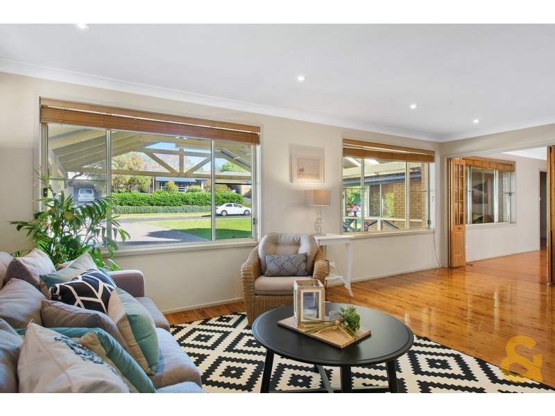 40 Glanmire Rd, Baulkham Hills NSW 2153