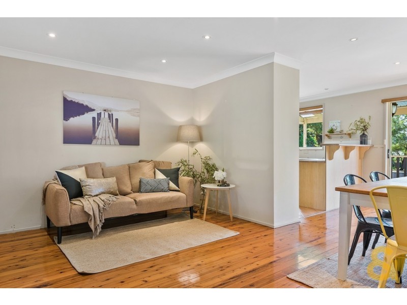 40 Glanmire Rd, Baulkham Hills NSW 2153