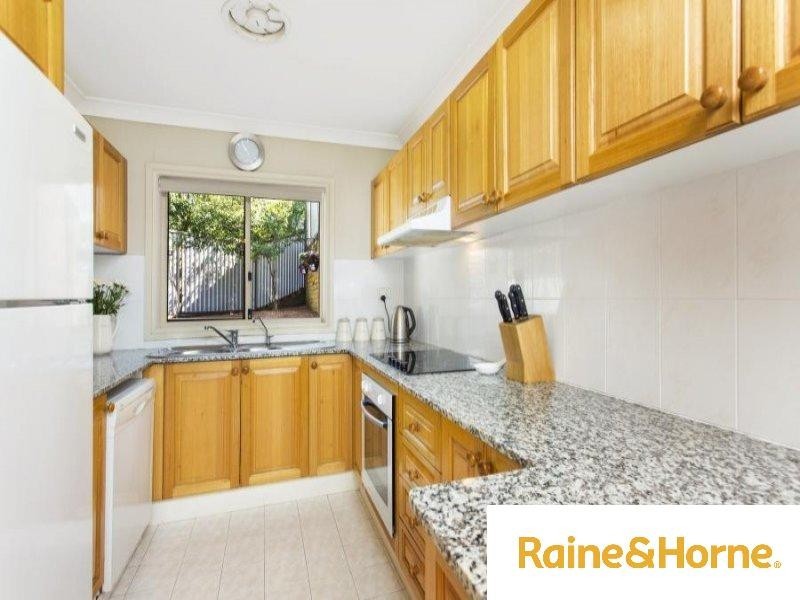 /18 Buckleys Road, Winston Hills NSW 2153