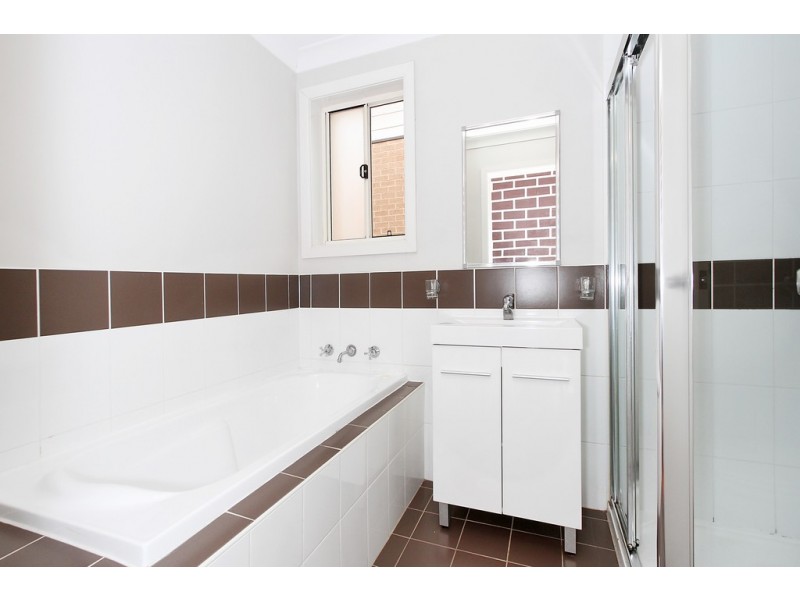 10/2A Federal Rd, Seven Hills NSW 2147