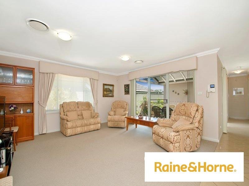 70 Harrington Avenue, Castle Hill NSW 2154