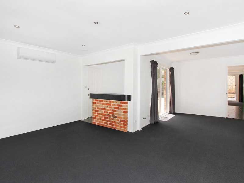 11 Jocelyn Boulevarde, Quakers Hill NSW 2763