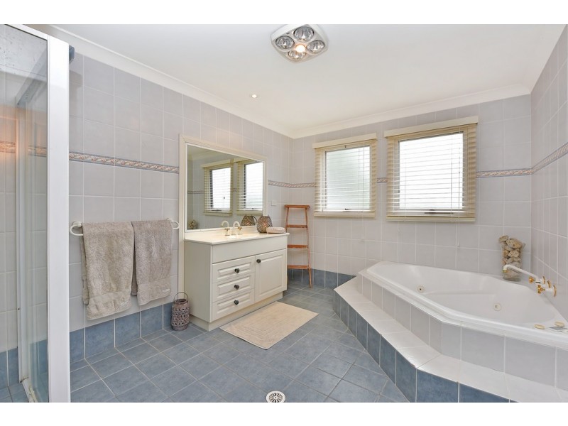 8 Wildwood Way, Dural NSW 2158