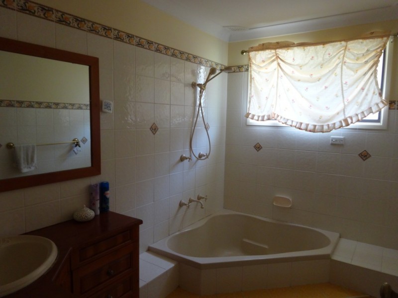 30 Tamboura Avenue, Baulkham Hills NSW 2153