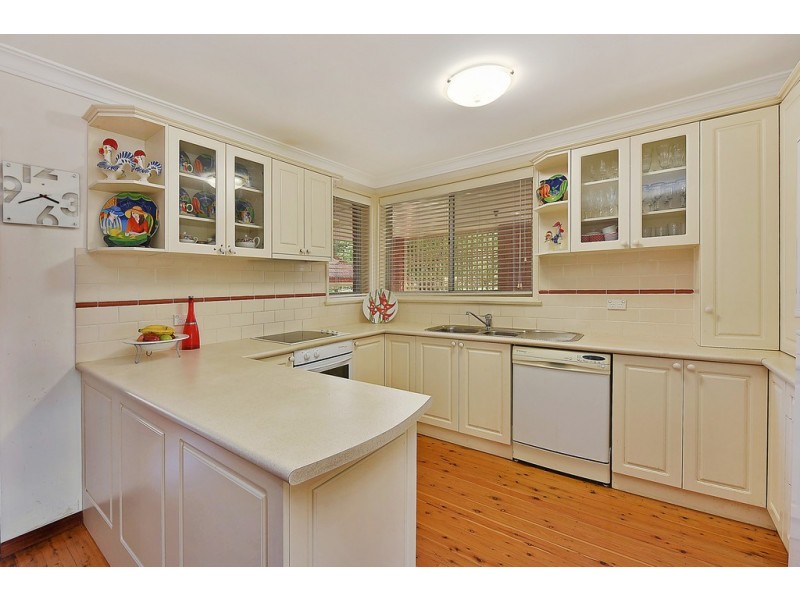 23 Burrandong  Cres, Baulkham Hills NSW 2153