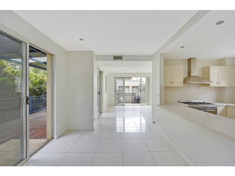 12/40 Dobson Cres, Baulkham Hills NSW 2153