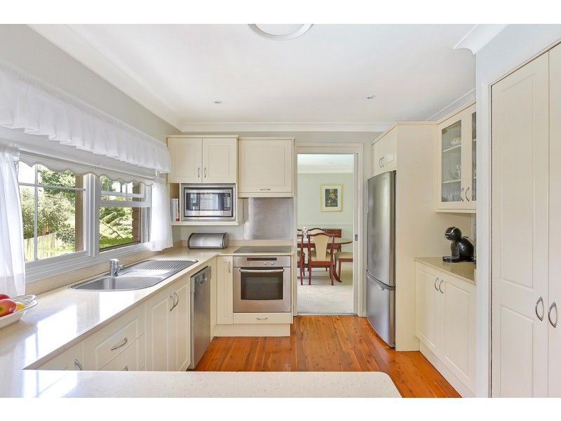 88 Merindah Road, Baulkham Hills NSW 2153