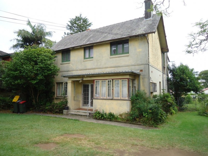 1/2 Second Avenue, Eastwood NSW 2122