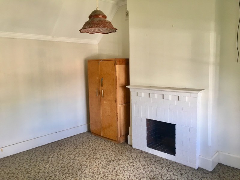 1/2 Second Avenue, Eastwood NSW 2122