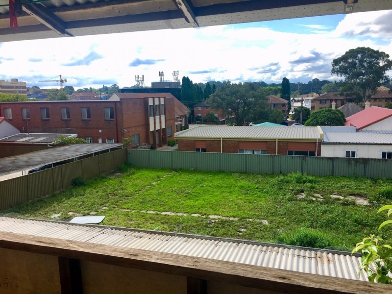 1/2 Second Avenue, Eastwood NSW 2122