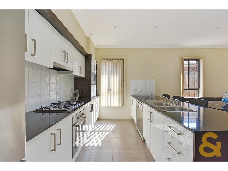 12 Bowdon St, Stanhope Gardens NSW 2768