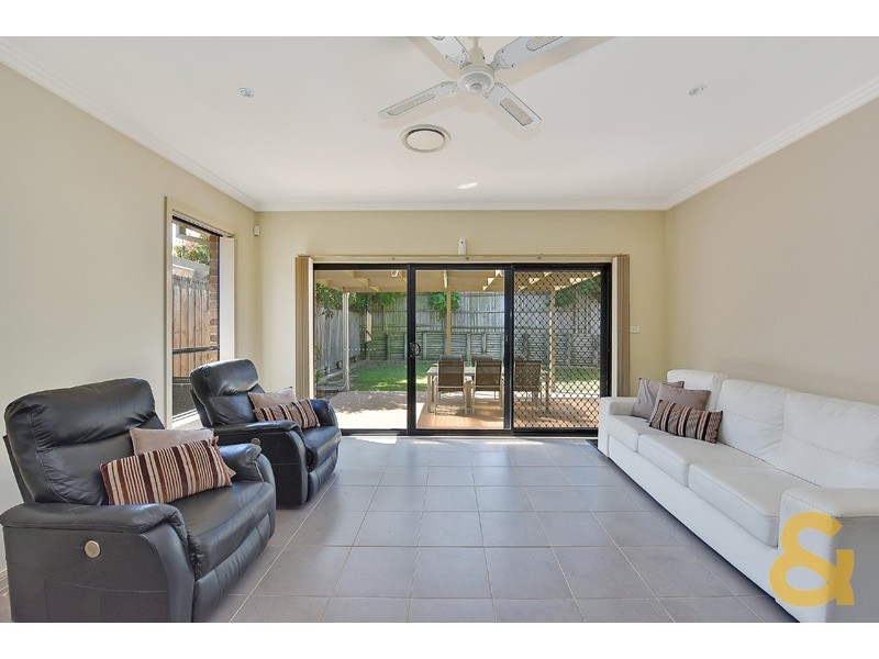 12 Bowdon St, Stanhope Gardens NSW 2768