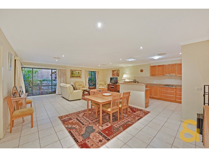 76 Fairhaven Circuit, Baulkham Hills NSW 2153