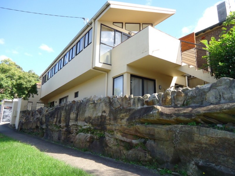 111 Cecily Street, Lilyfield NSW 2040