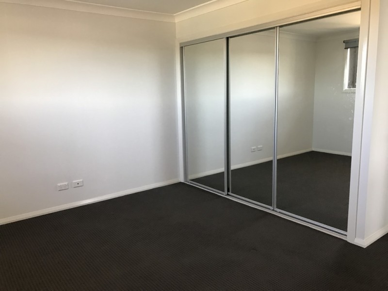 1 Darug Avenue, Glenmore Park NSW 2745