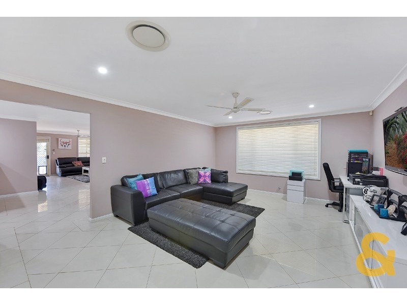 15 Farrier Way, Kellyville Ridge NSW 2155