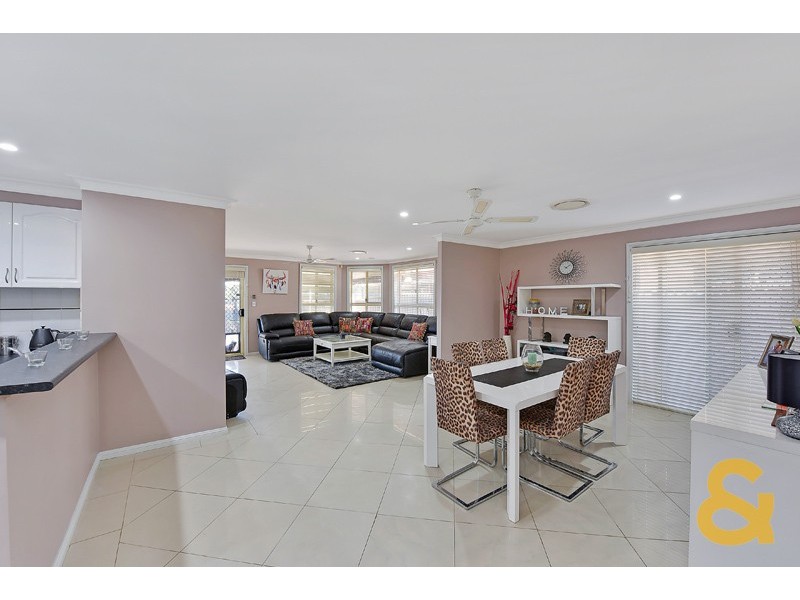 15 Farrier Way, Kellyville Ridge NSW 2155