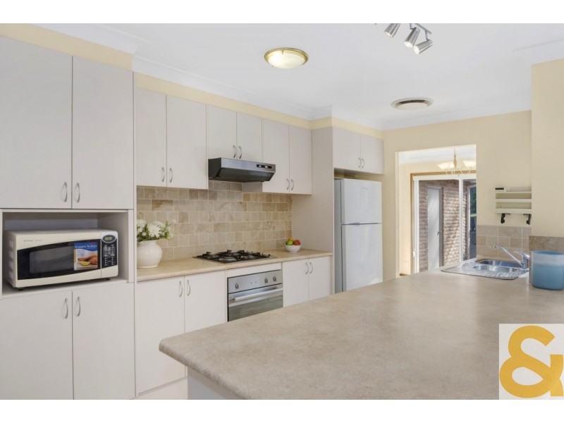 7 Albion Place, Baulkham Hills NSW 2153