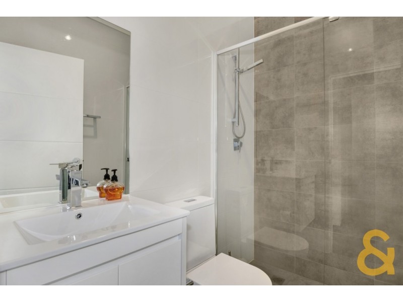 2/1a Anderson Road, Northmead NSW 2152