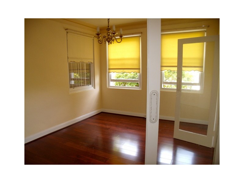 1 Clanalpine Street, Eastwood NSW 2122