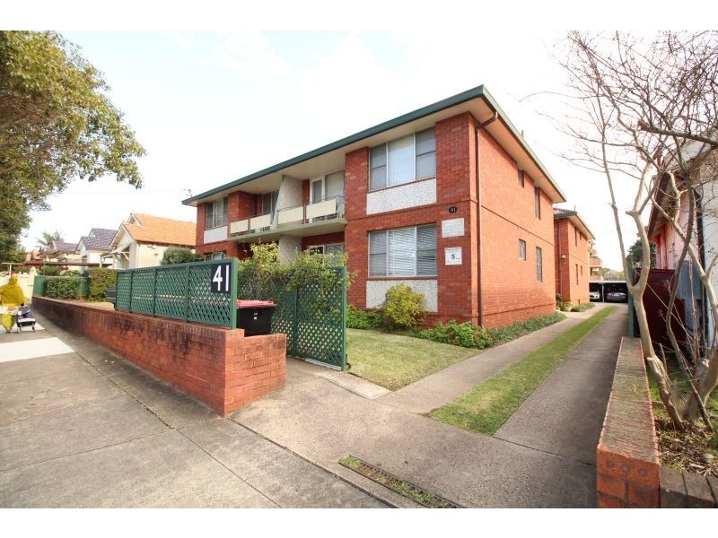 4/41 Sproule Street, Lakemba NSW 2195