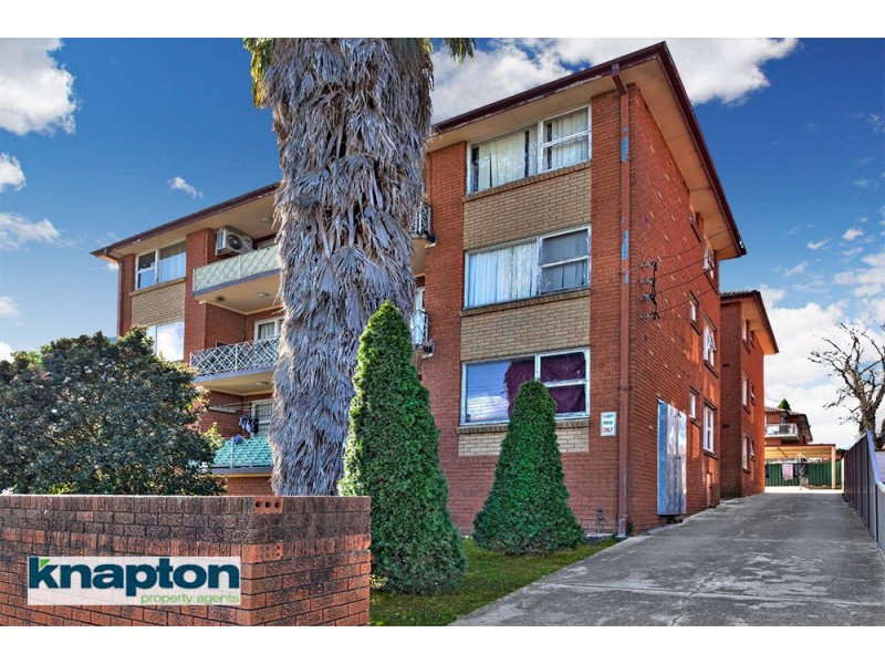 4/27 Wangee Road, Lakemba NSW 2195