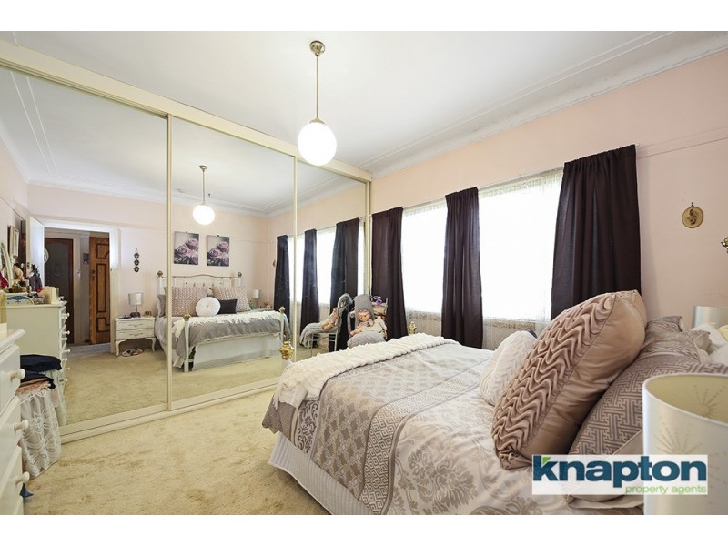 11 Payten Avenue, Roselands NSW 2196