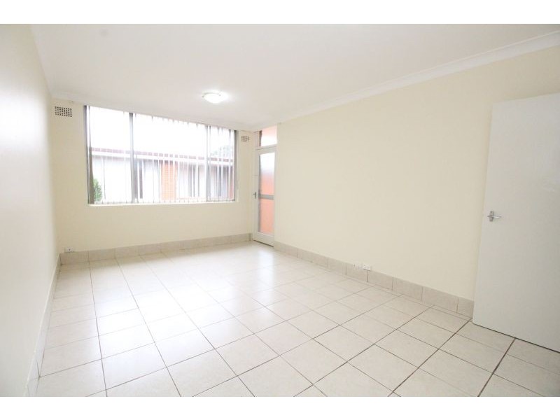 5/3 Holland Place, Lakemba NSW 2195