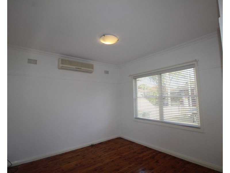 15 Wilbur Street, Greenacre NSW 2190