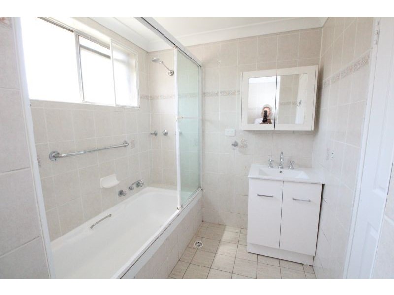 3/58-60 Taylor Street, Lakemba NSW 2195