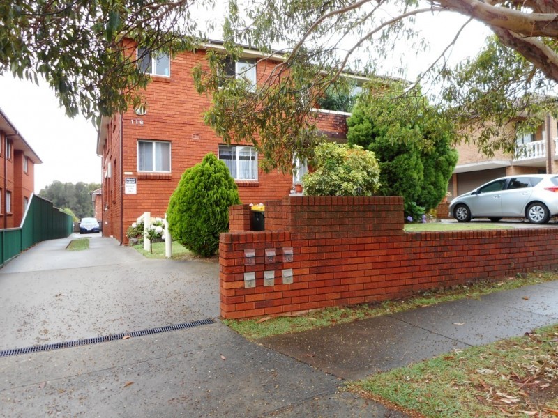 6/116 Sproule Street, Lakemba NSW 2195
